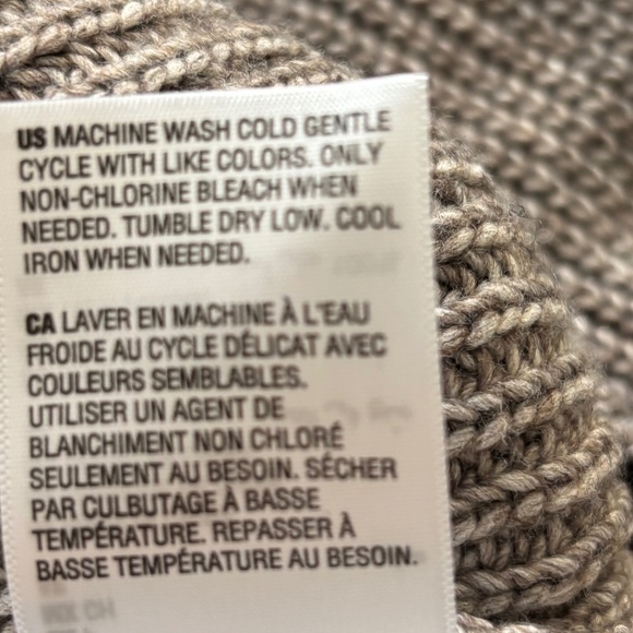 *NWT* And Now This Cardigan Sweater, Heather Mocha, Big Faux Pearl Buttons, Sz S - Picture 8 of 9